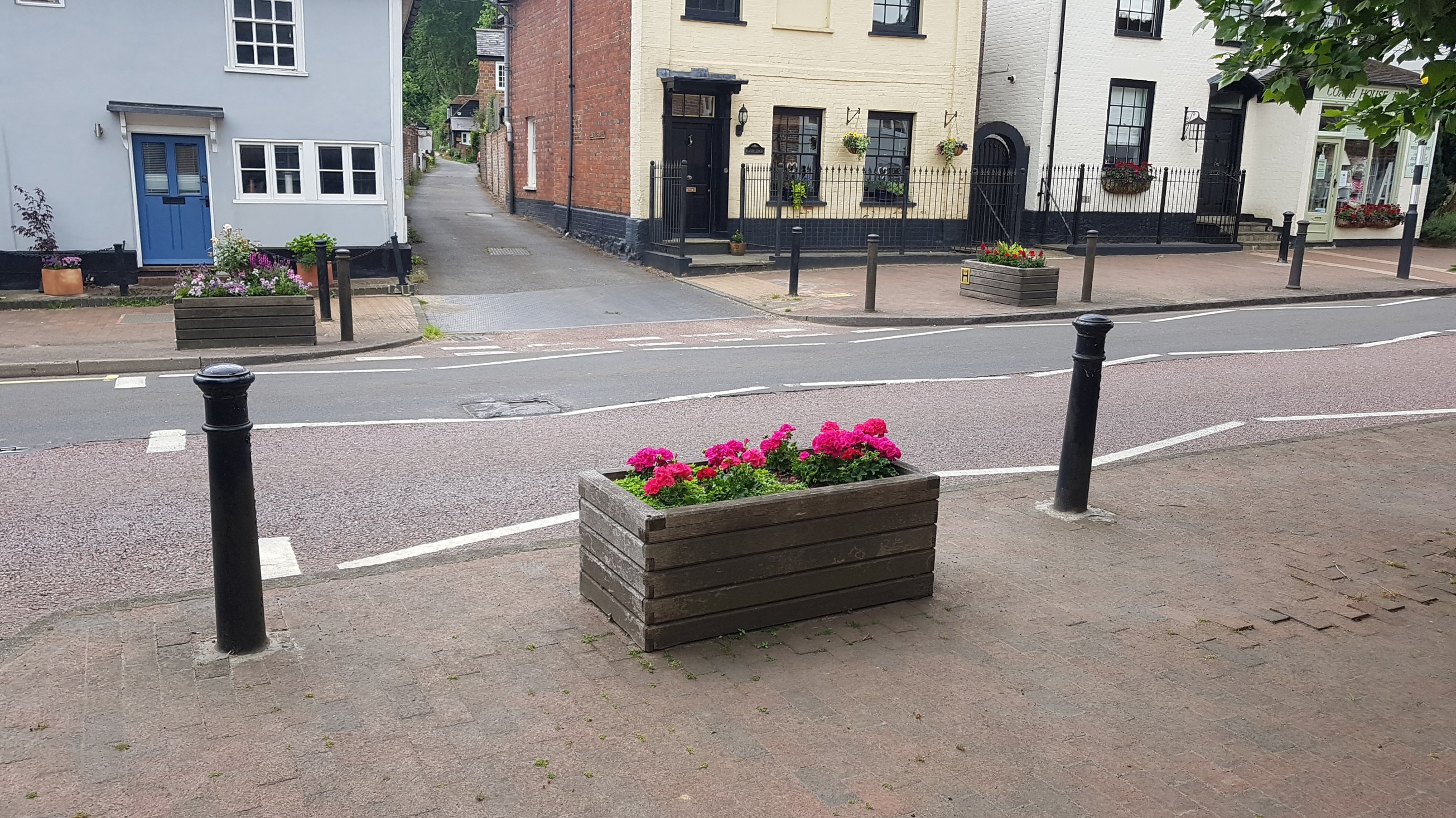 3-planters-by-elliotts-lane